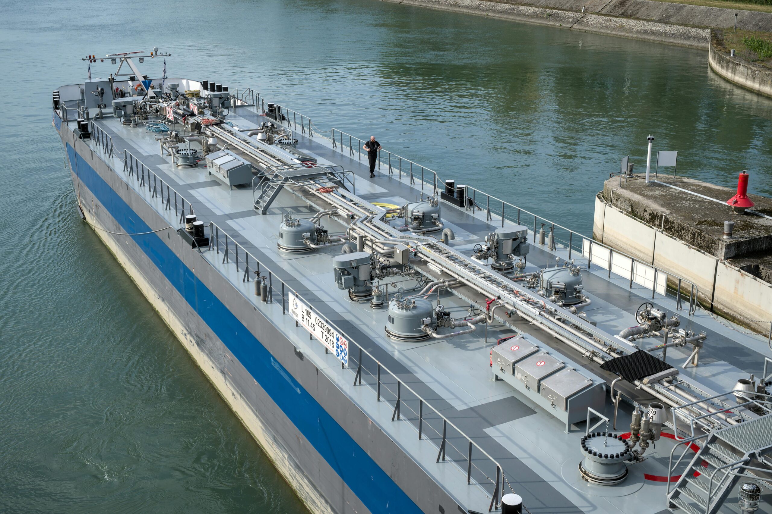 Middle East Conflict Disrupts Global Renewable Supply Chains, S&P Global Reports