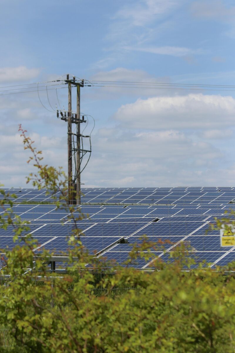 CREA Report Highlights Rising Solar and Wind Wastage Amidst Record Generation